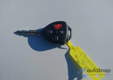 2013 Toyota Corolla S z USA, uszkodzony, nr VIN 5YFBU4EE3DP098574